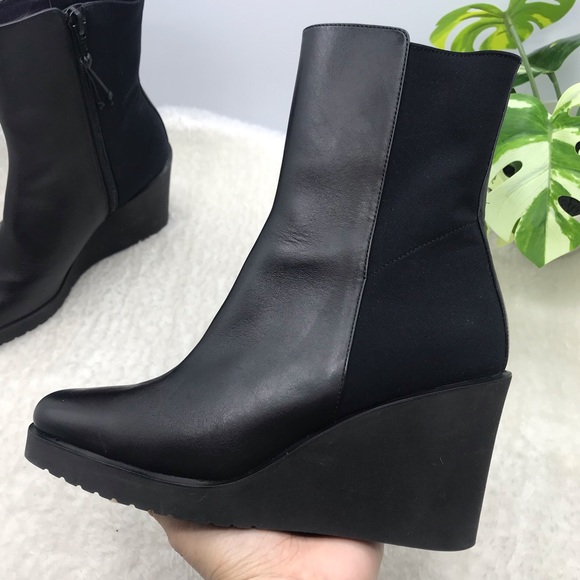 Donald J Plainer womens Isadora black wedge boots size 4.5 - Picture 2 of 13